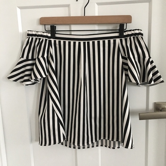 ASOS Off the Shoulder Striped Top 0 - Picture 1 of 5